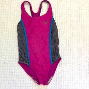 Speedo girls size 7 1pc swimsuit